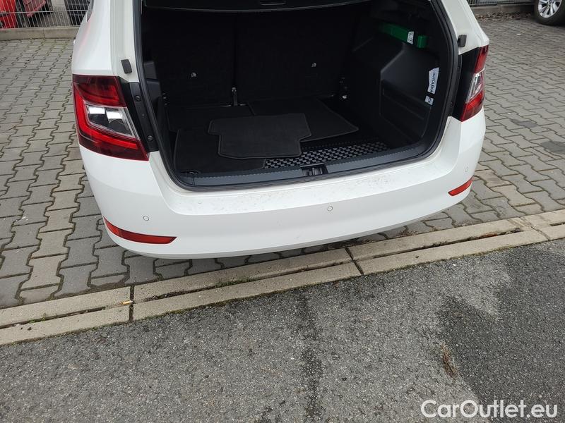 Skoda  Fabia  3 (2015)  Com 1.0TSI 81 Style #9