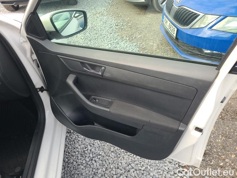  Skoda  Fabia  Combi (2015)  Com.1.0TSI 70 Style #36