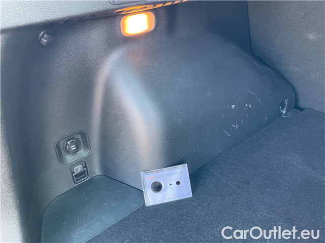  KIA  Sportage  1.6T-GDi 110 TOP #4