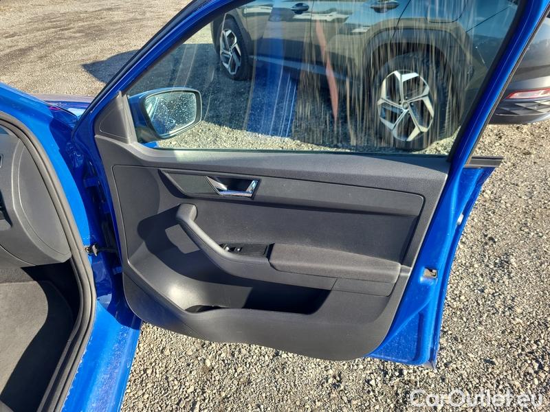  Skoda  Fabia  Combi (2015) Com.1.0TSI 70 Ambition 5d #18