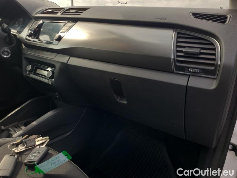  Skoda  Fabia  Combi (2015)  Com.1.0TSI 70 Style #38
