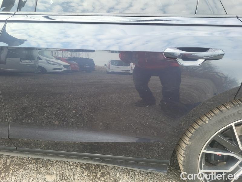  Audi  A8  (4N2/4N8)(10.2017->) S8 4.0 TFSI 420 quattro AT #13