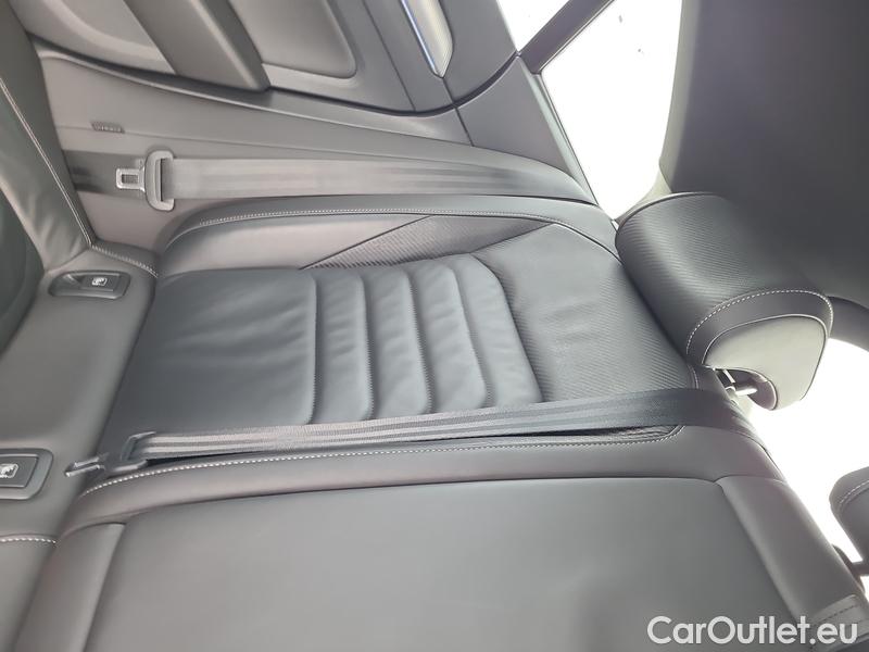  Volkswagen  Arteon  (3H7)(2017)  2.0TSI 200 R-line 4M AT #13