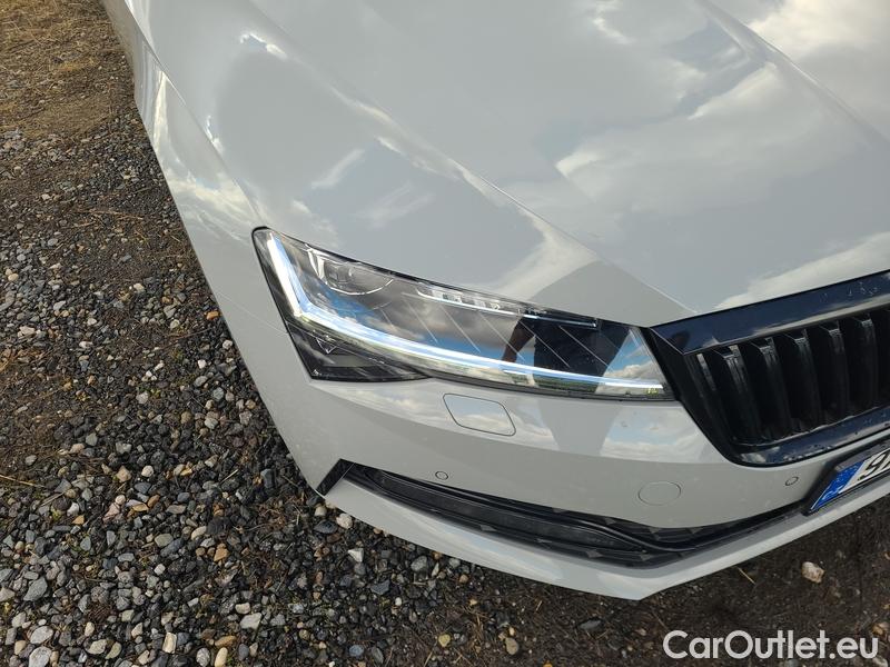  Skoda  Superb  2 (2008) Supe.FL2.0TDI 110 Sportline #10