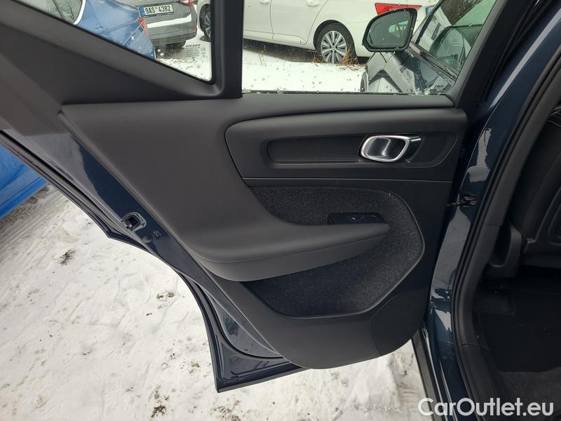  Volvo  XC 40  (2017->) XC40 B4 R-Design AWD AT #8