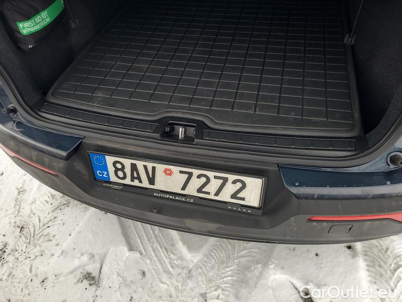  Volvo  XC 40  (2017->) XC40 B4 R-Design AWD AT #14