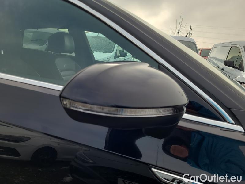  Volkswagen  Arteon  (3H7)(2017)  2.0TSI 200 R-line 4M AT #8