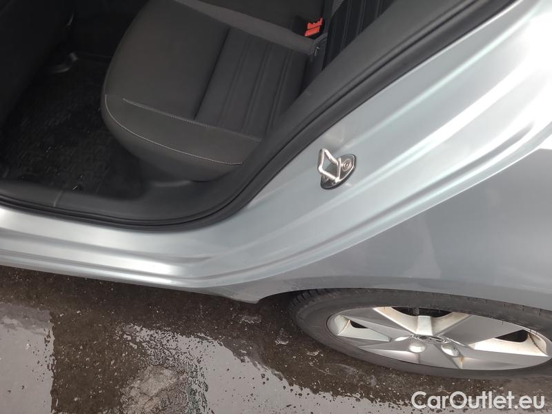  Skoda  Octavia  Combi  (5E5)(03.2017->) Co1.5TSI 110 Ambition #19