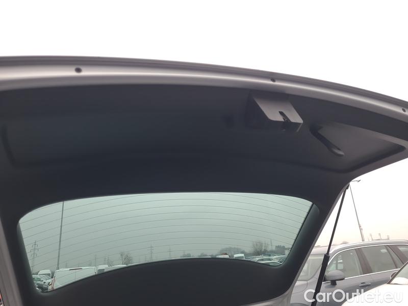  Skoda  Octavia  Combi  (5E5)(03.2017->) Co1.5TSI 110 Ambition #24