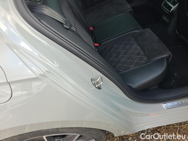  Skoda  Superb  2 (2008) Supe.FL2.0TDI 110 Sportline #22