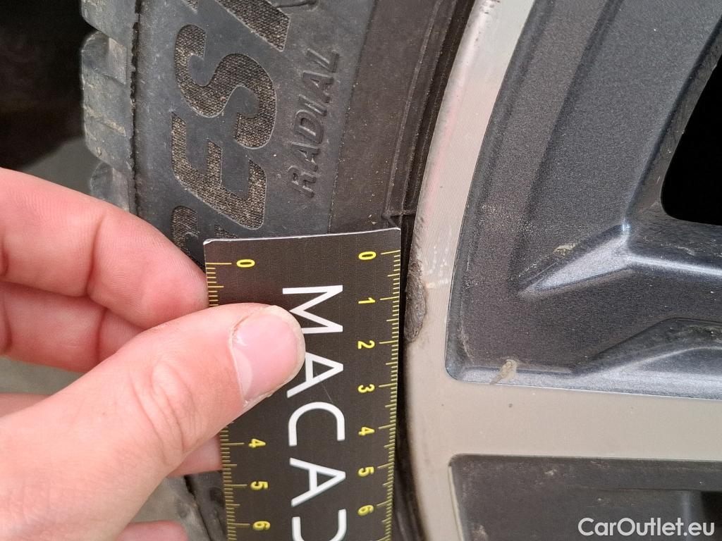  Bmw  Serie 1 Série 1 Berline 116 d Luxury 1.5 115CV BVA7 E6d #84