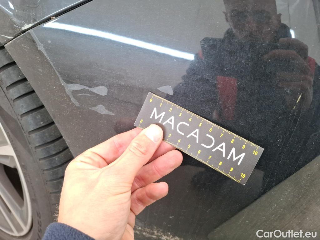  Bmw  Serie 1 Série 1 Berline 116 d Lounge 1.5 115CV BVM6 E6d #19