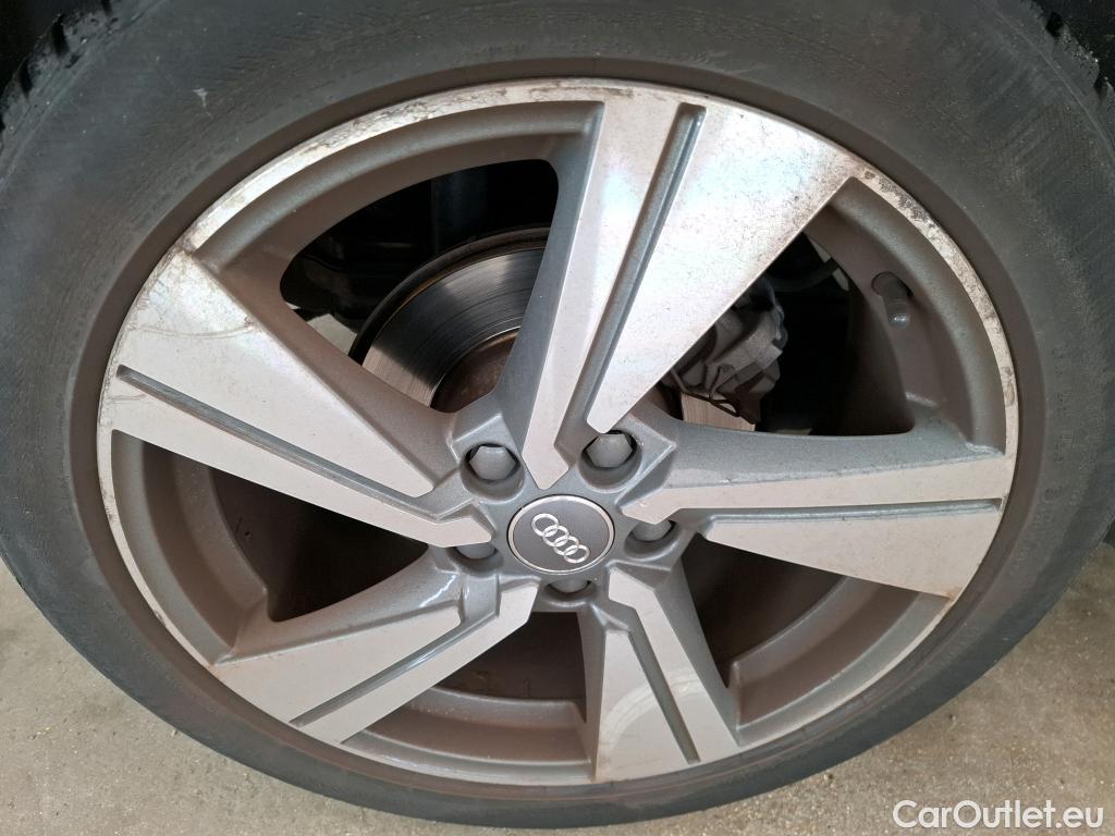  Audi  Q2  30 TDI Design 1.6 TDI 115CV BVA7 E6dT #9