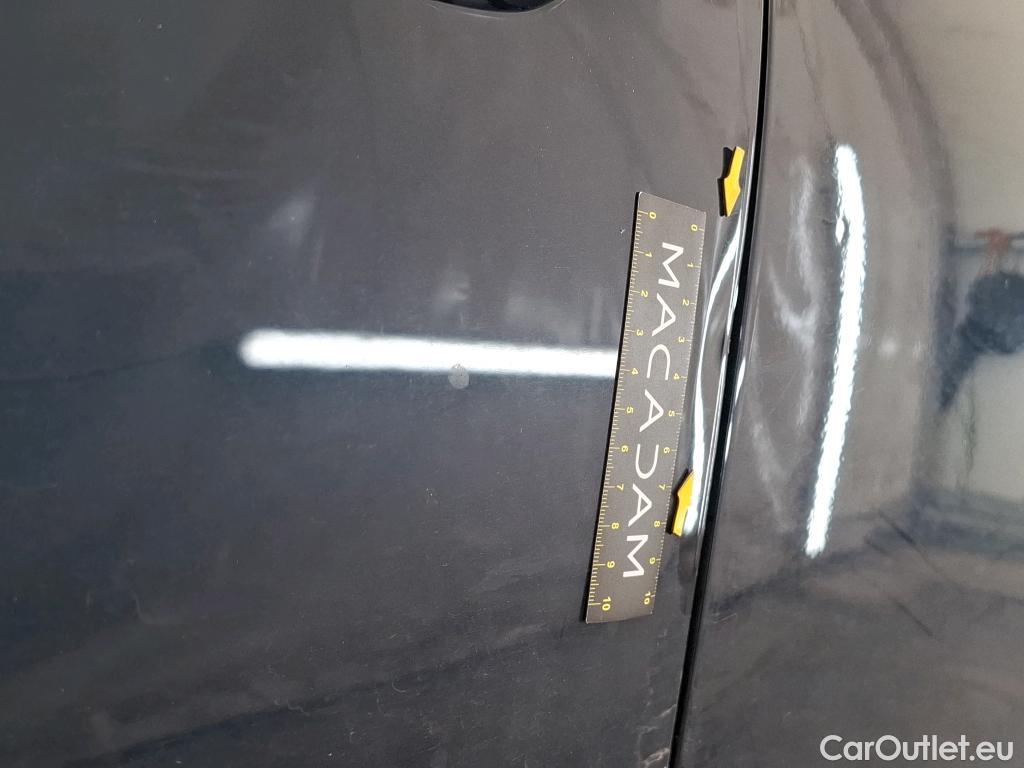  Audi  Q3 AUDI  / 2018 / 5P / SUV 1.5 35 TFSI 150 S TRONIC DESIGN LUXE #3