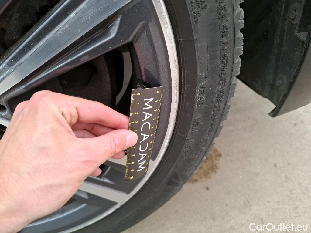  Bmw  Serie 1 Série 1 Berline 116 d Luxury 1.5 115CV BVA7 E6d #39