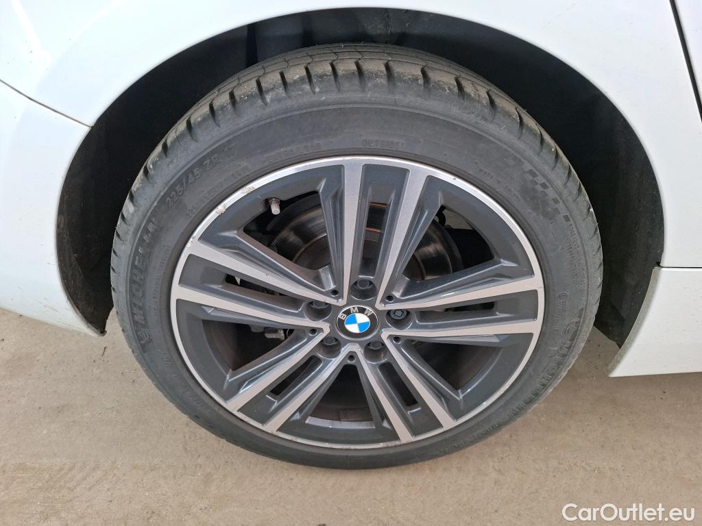  Bmw  Serie 1 BMW Série 1 / 2019 / 5P / Berline 1.5 116D DKG7 Business Design #2