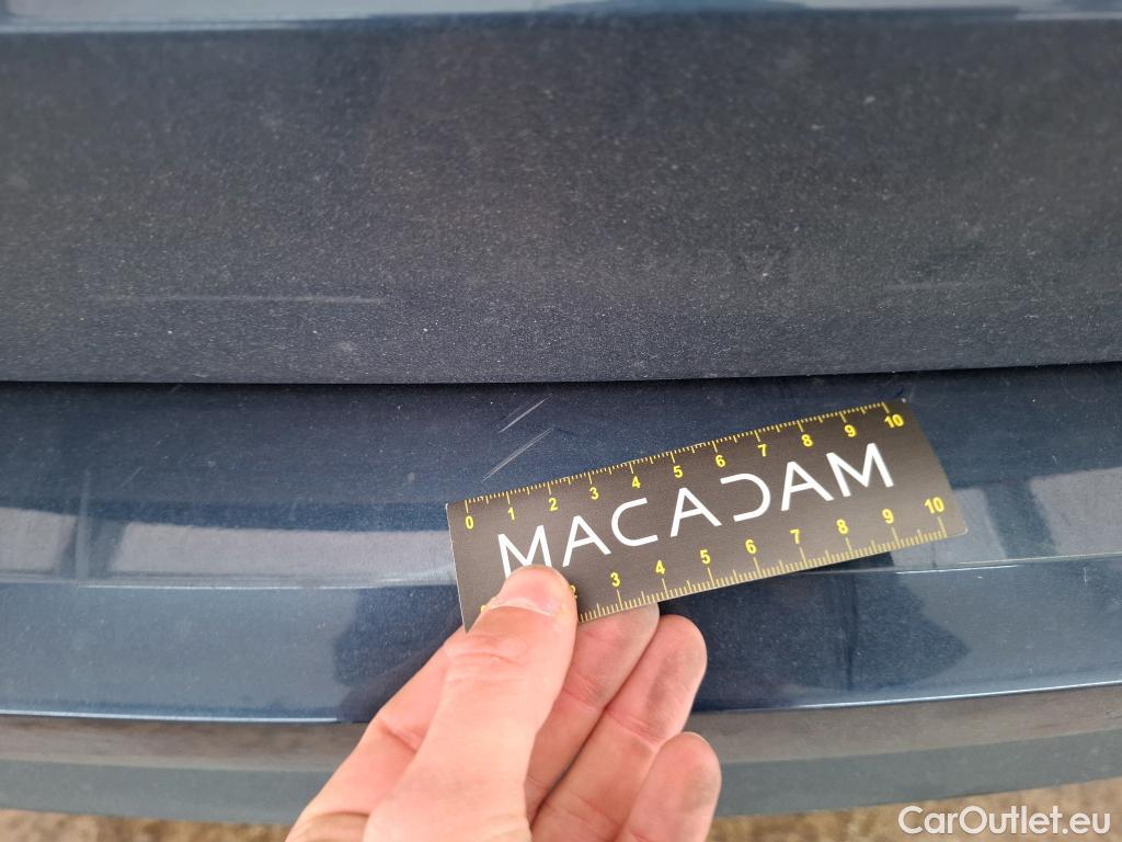  Audi  Q3 AUDI  / 2018 / 5P / SUV 1.5 35 TFSI 150 S TRONIC DESIGN LUXE #30