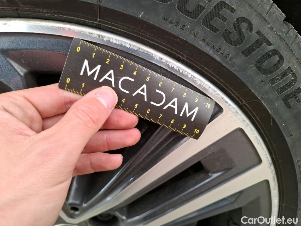  Bmw  Serie 1 Série 1 Berline 116 d Luxury 1.5 115CV BVA7 E6d #37