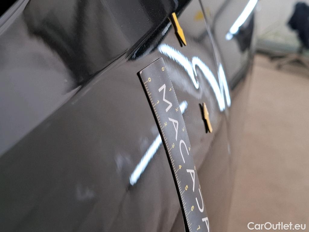  Bmw  Serie 1 Série 1 Berline 116 d Luxury 1.5 115CV BVA7 E6d #58