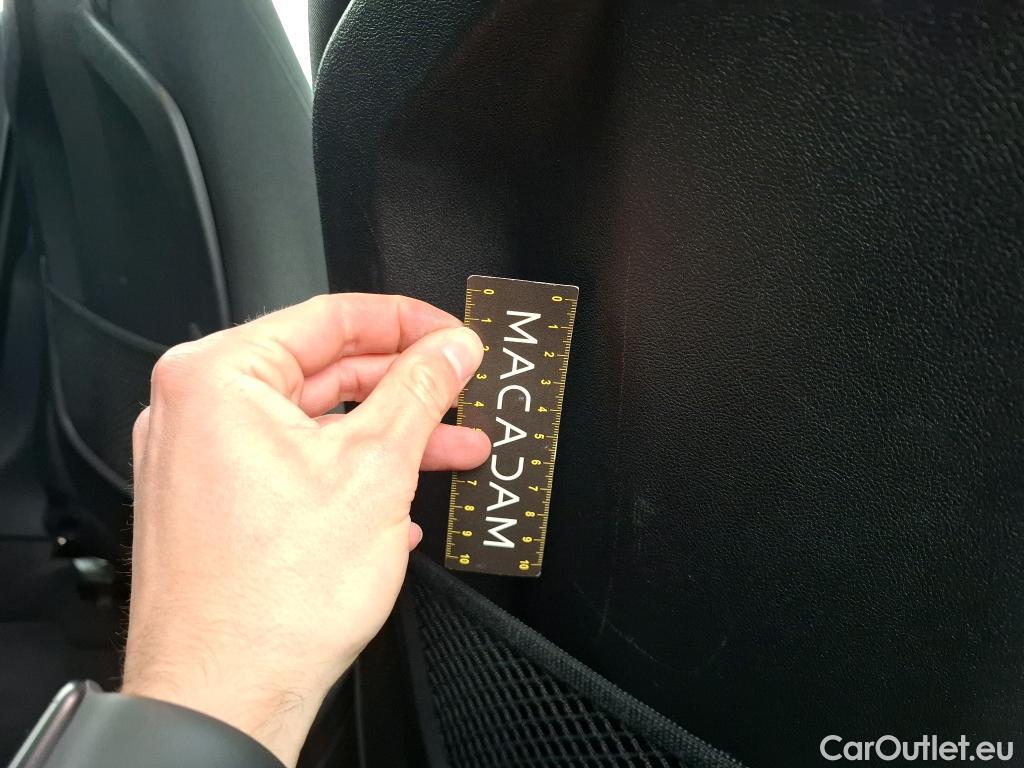  Bmw  Serie 1 BMW Série 1 / 2019 / 5P / Berline 1.5 116D DKG7 Business Design #41