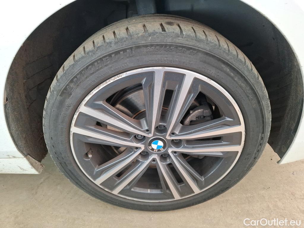  Bmw  Serie 1 BMW Série 1 / 2019 / 5P / Berline 1.5 116D DKG7 Business Design #21