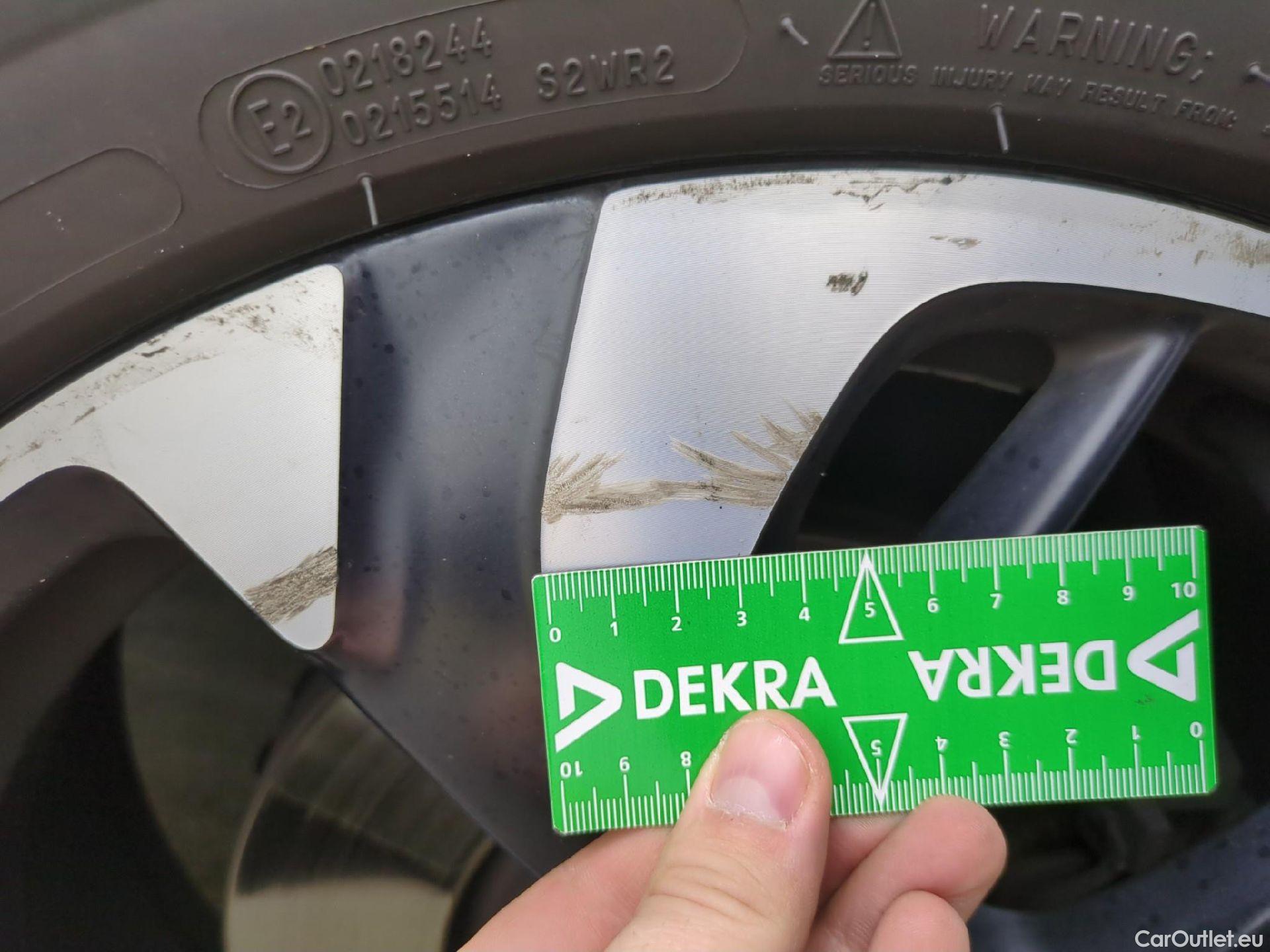  DS  DS7 DS DS 7 Crossback 5p SUV BlueHDi 130 Manuel Executive #6