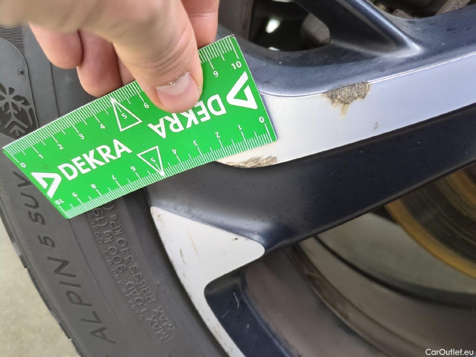  DS  DS7 DS DS 7 Crossback 5p SUV BlueHDi 130 Manuel Executive #22