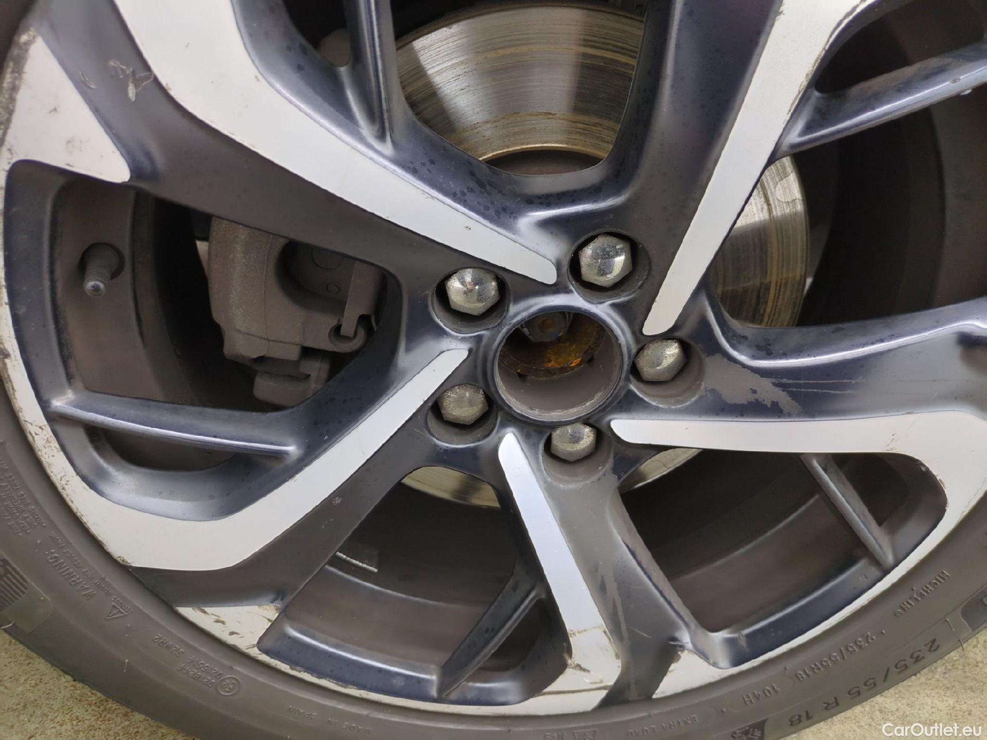  DS  DS7 DS DS 7 Crossback 5p SUV BlueHDi 130 Manuel Executive #14