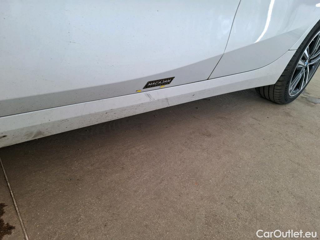  Bmw  Serie 1 BMW Série 1 / 2019 / 5P / Berline 1.5 116D DKG7 Business Design #64