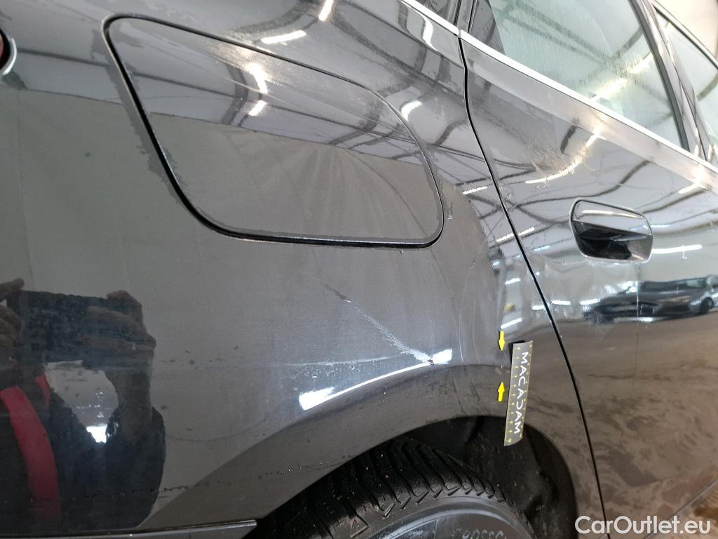  Bmw  2 Tourer BMW Série 2 Active Tourer / 2021 / 5P / monospace 218d 150ch Business Design DKG7 #4