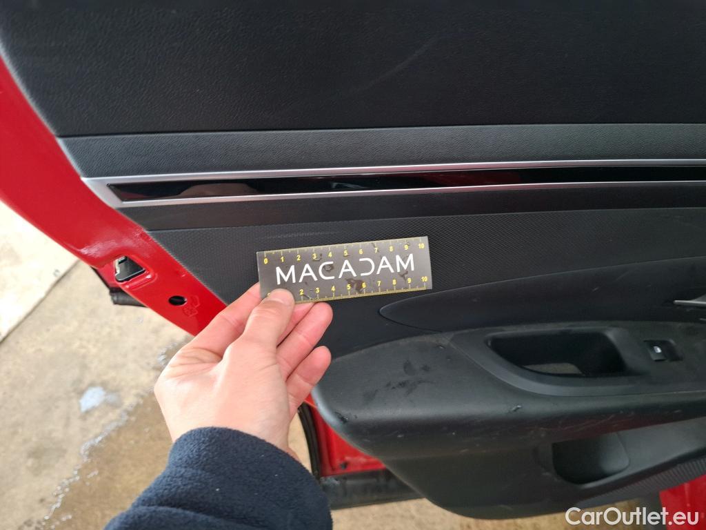  Hyundai  Tucson  Business Mild-Hybrid 2WD 1.6 CRDI 135CV BVA7 E6d #12