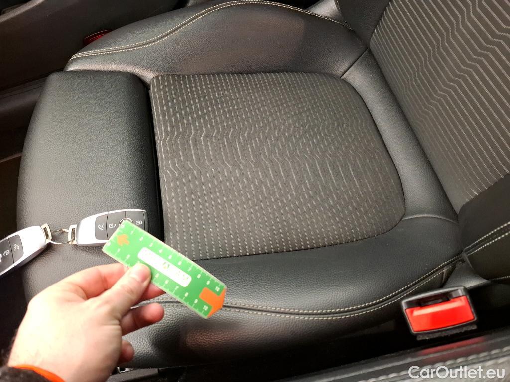  Mercedes  CLA-Klasse MERCEDES-BENZ CLA Shooting Brake / 2019 / 5P / Break CLA 180 d Business Line BA8 #10