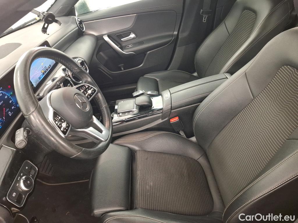  Mercedes  CLA-Klasse MERCEDES-BENZ CLA Shooting Brake / 2019 / 5P / Break CLA 180 d Business Line BA8 #8