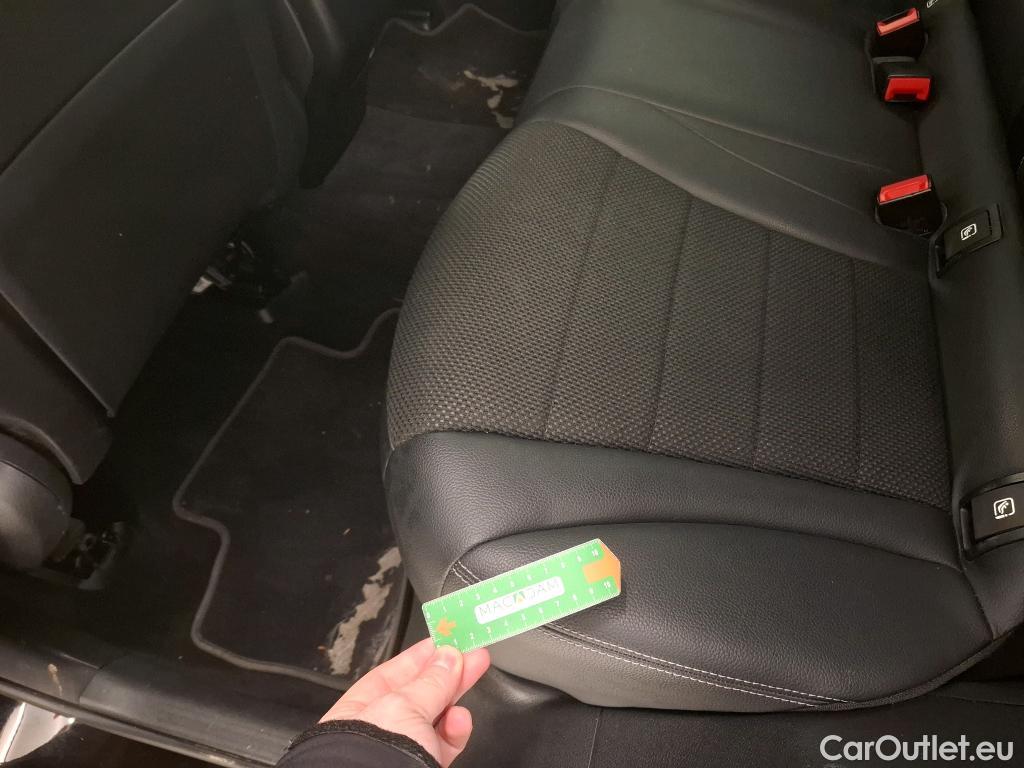  Mercedes  G-Klasee MERCEDES-BENZ GLC / 2019 / 5P / SUV 2.0 GLC 300 DE BUSINESS LINE 4MATIC #8