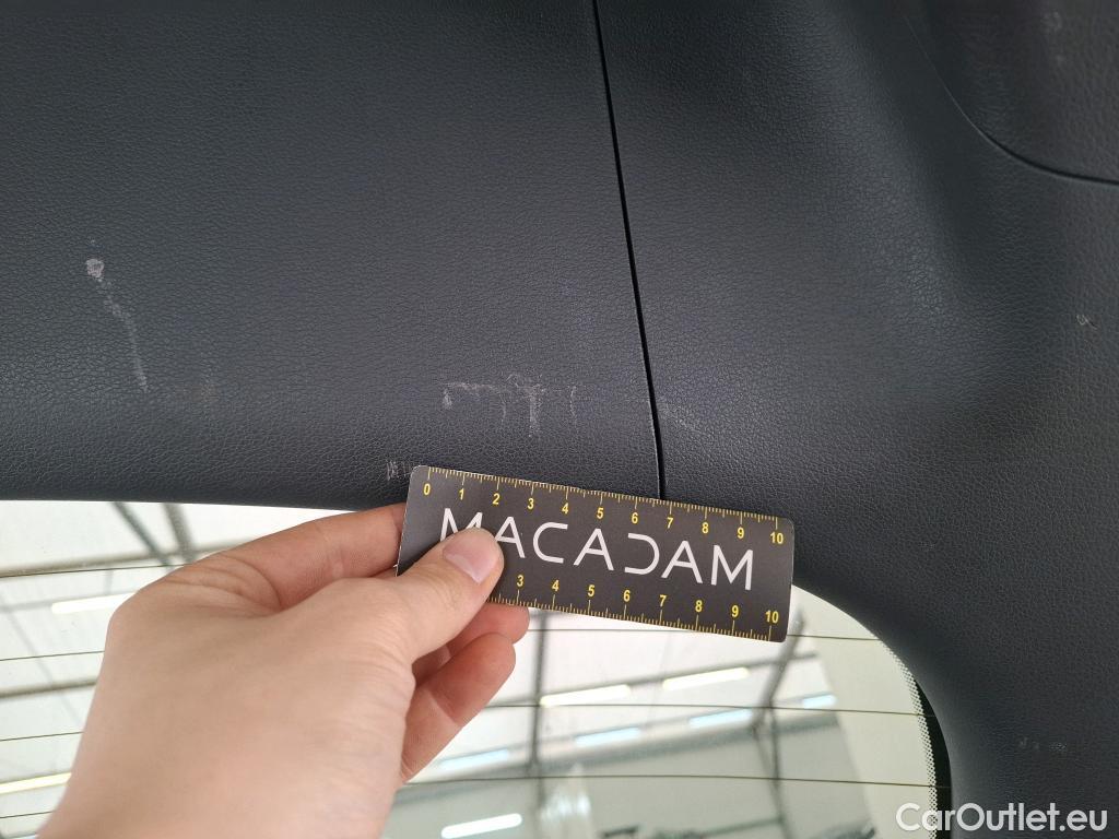  Hyundai   Ioniq HYUNDAI 5p Berline Plug-in Executive #33