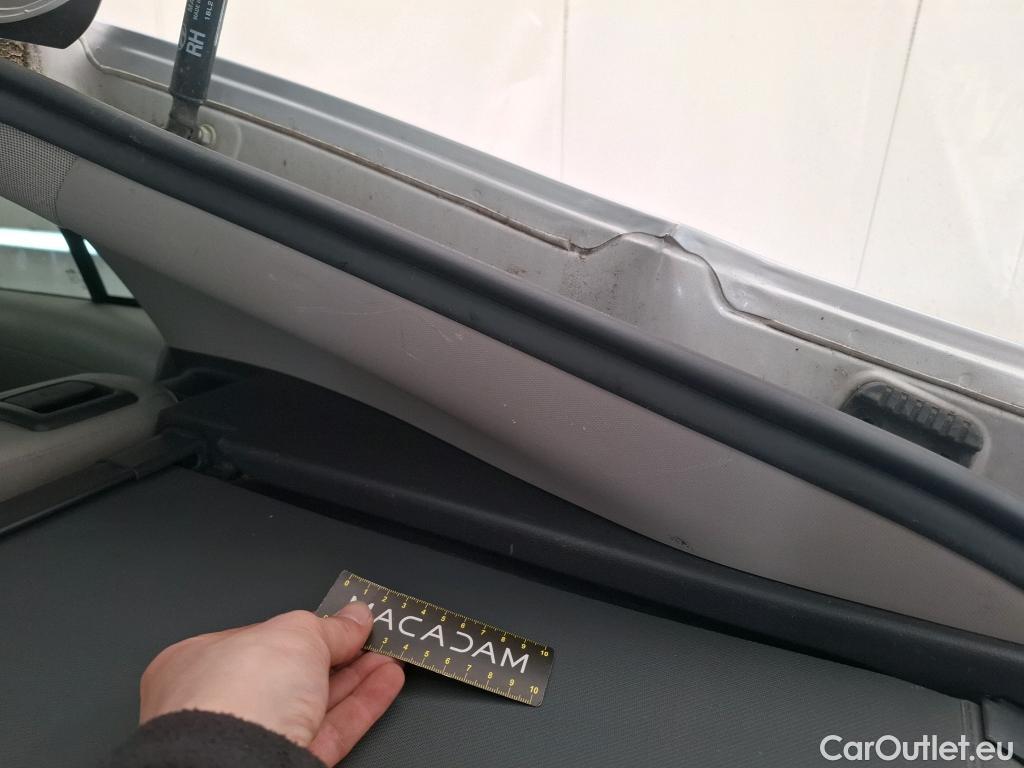  Hyundai   Ioniq HYUNDAI 5p Berline Plug-in Executive #24