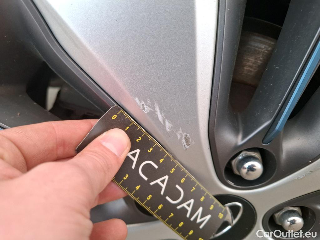  Hyundai   Ioniq HYUNDAI 5p Berline Plug-in Executive #21