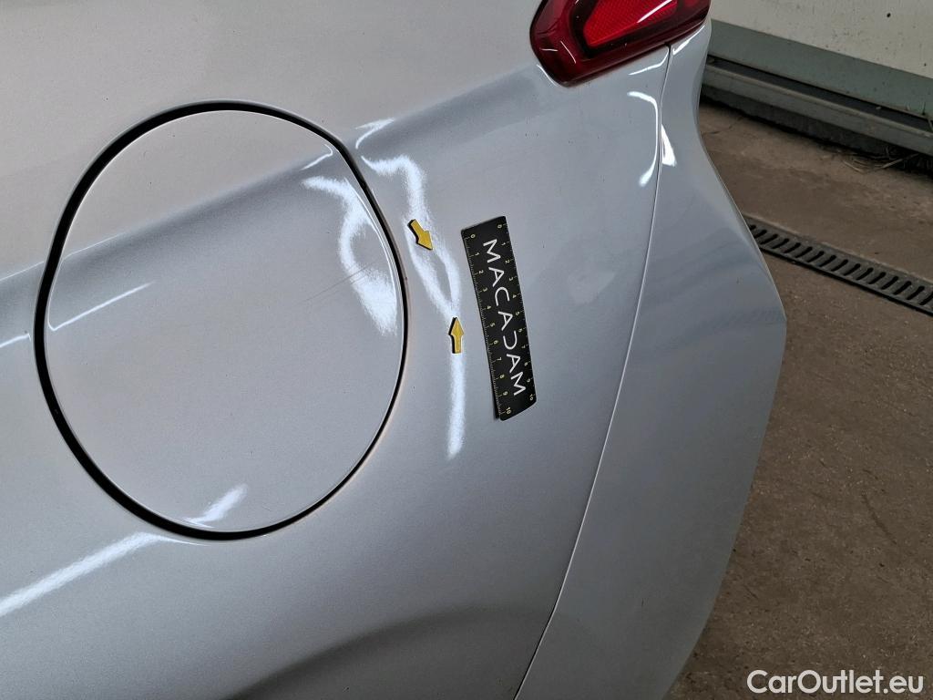  Hyundai   Ioniq HYUNDAI 5p Berline Plug-in Executive #35