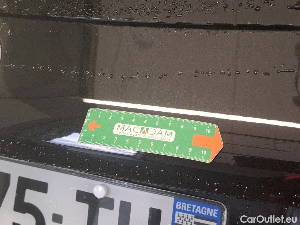  Mercedes  G-Klasee MERCEDES-BENZ GLC / 2019 / 5P / SUV 2.0 GLC 300 DE BUSINESS LINE 4MATIC #22