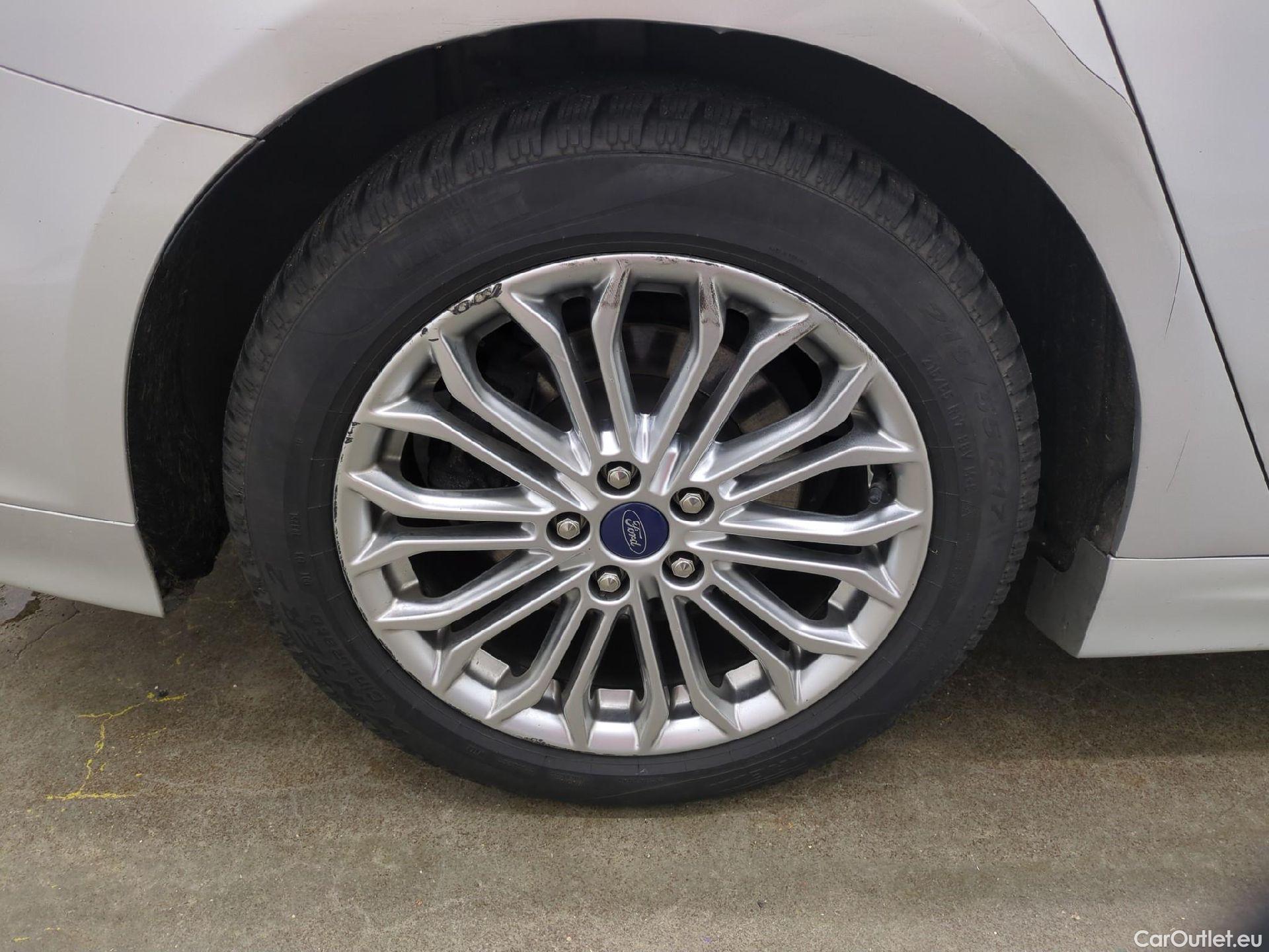  Ford  Mondeo  Break Titanium Business Hybrid 2.0 185CV BVA6 E6dT #21