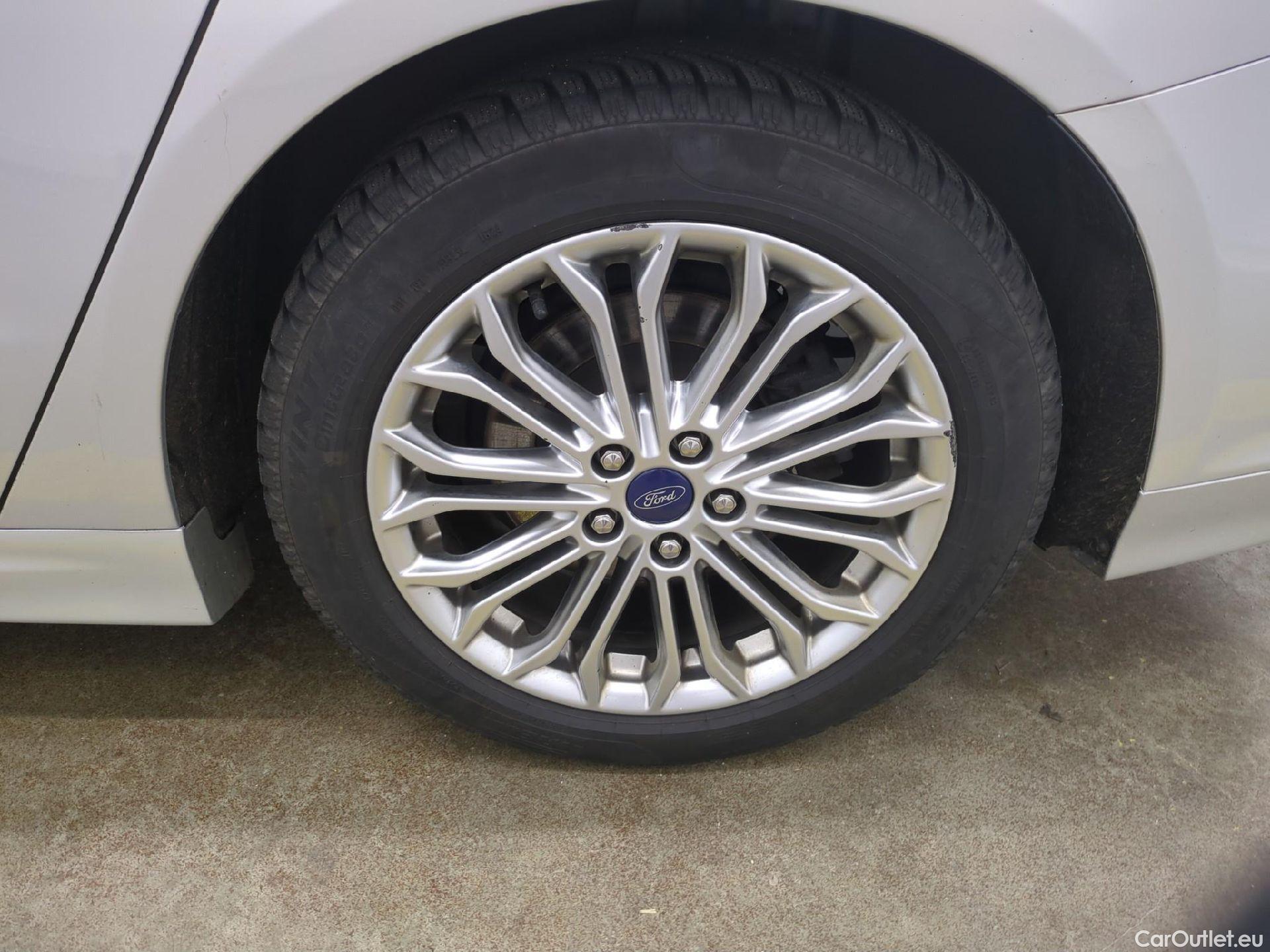  Ford  Mondeo  Break Titanium Business Hybrid 2.0 185CV BVA6 E6dT #9