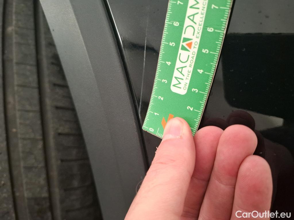  Mercedes  GLA MERCEDES-BENZ  / 2020 / 5P / SUV  250 e BUSINESS LINE DCT #10