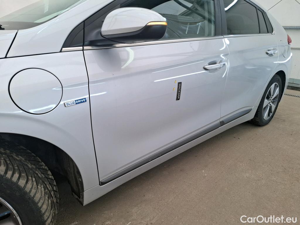 Hyundai   Ioniq HYUNDAI 5p Berline Plug-in Executive #36