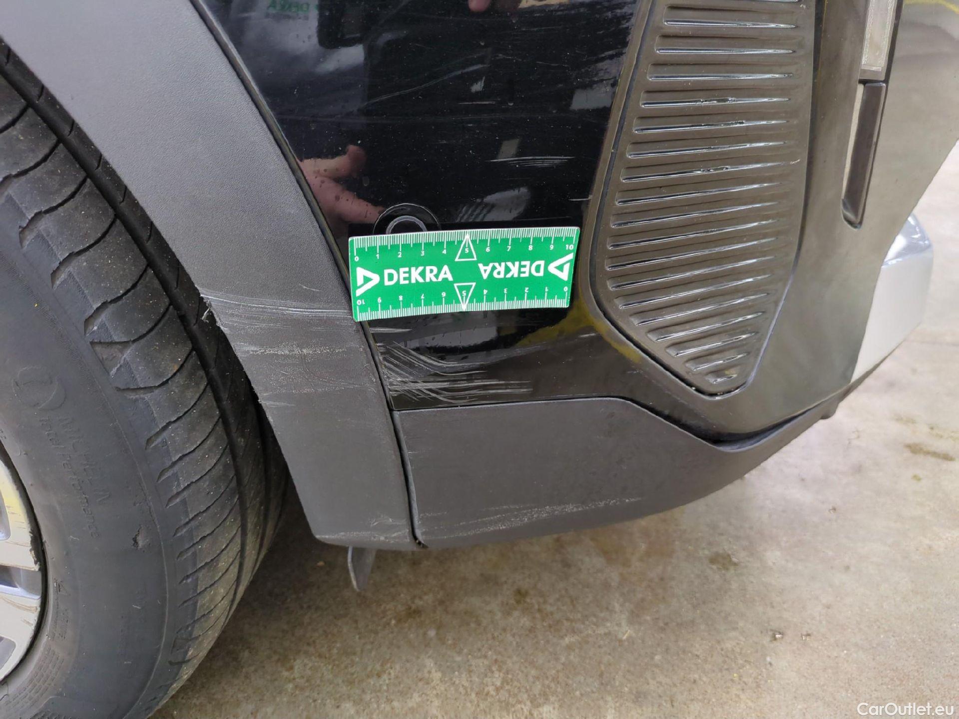  Peugeot  3008  II Allure 1.5 HDi 130CV BVA8 E6d #51