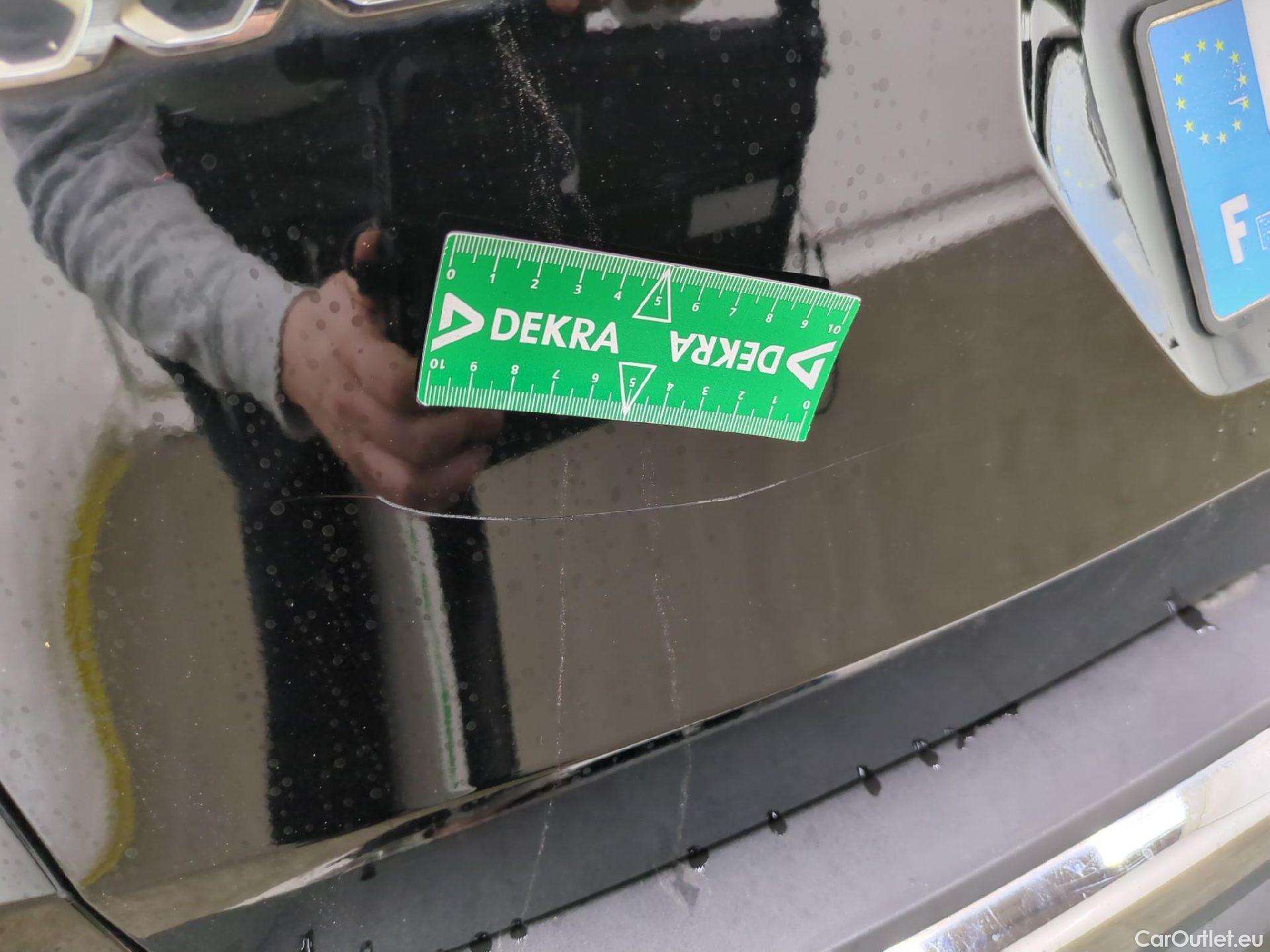  Peugeot  3008  II Allure 1.5 HDi 130CV BVA8 E6d #70