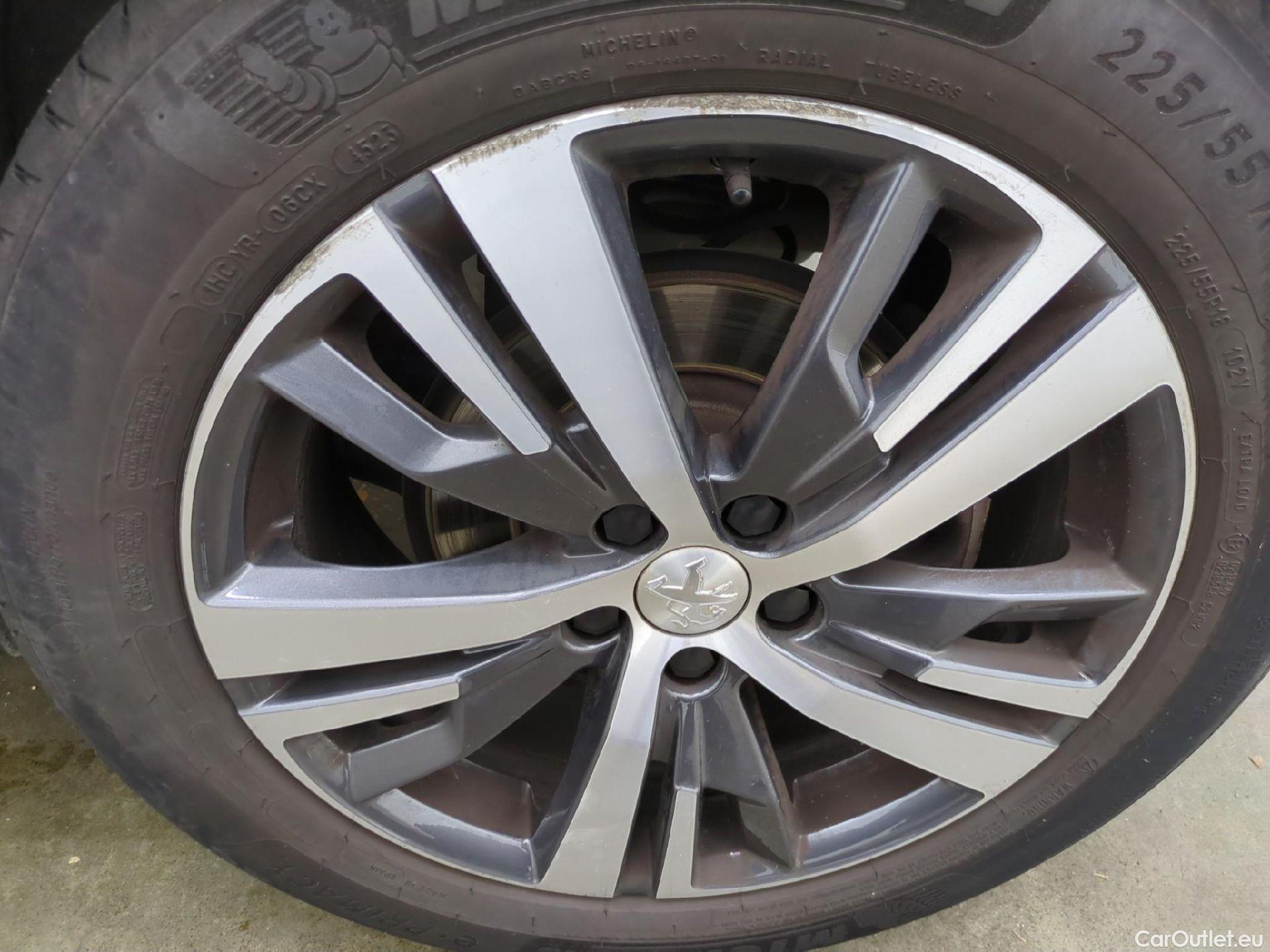  Peugeot  3008  II Allure 1.5 HDi 130CV BVA8 E6d #27