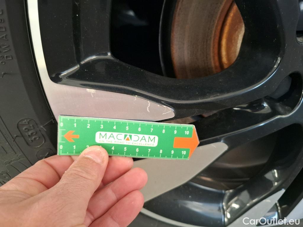  Opel   Grandland X Grandland X Elegance Business 1.5 130CV BVA8 E6d #9