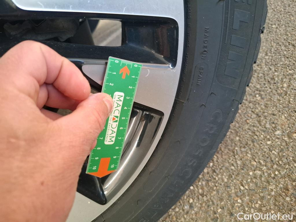  Opel   Grandland X Grandland X Elegance Business 1.5 130CV BVA8 E6d #14