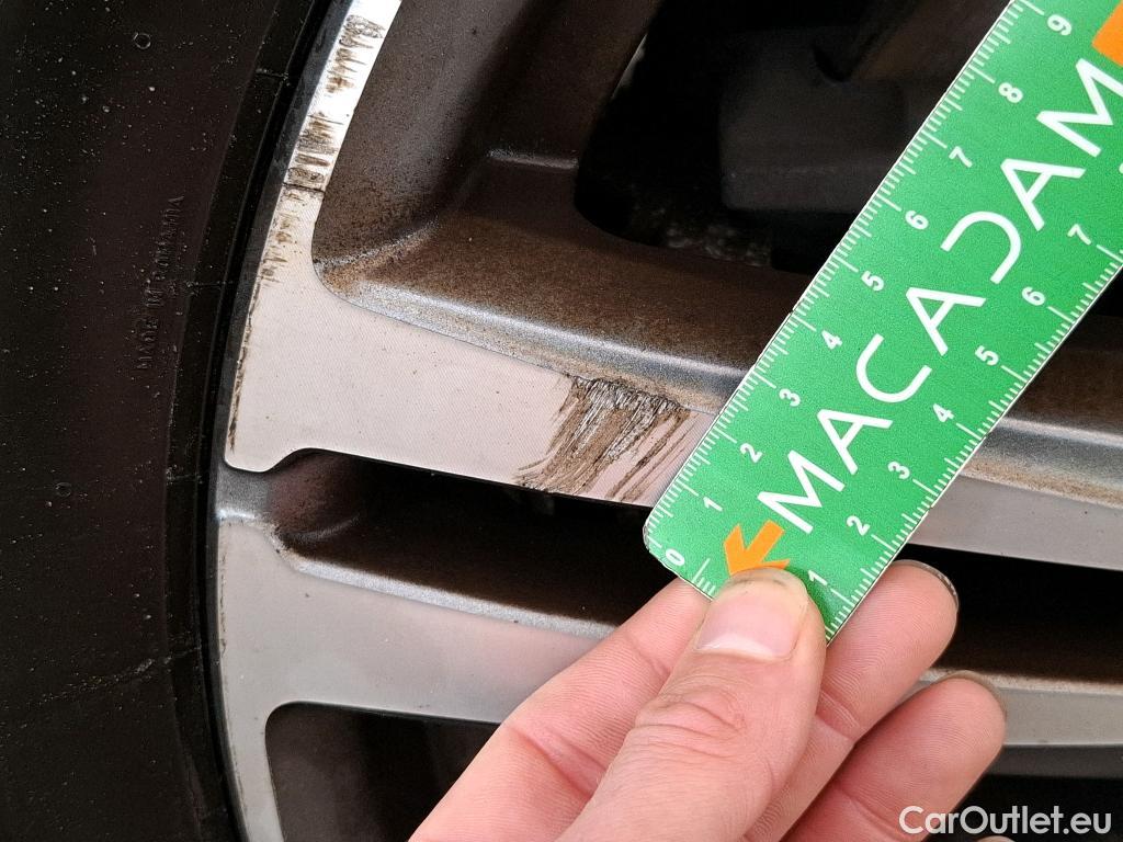  Mercedes  G-Klasee MERCEDES-BENZ GLC / 2019 / 5P / SUV GLC 200 d Business Line #18