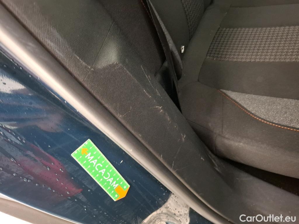  Peugeot  3008  II Active Pack 1.2 PureTech 130CV BVA8 E6d #35